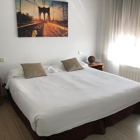 Vivienda De 2 Habitaciones , 2 Banos アルコベンダス エクステリア 写真